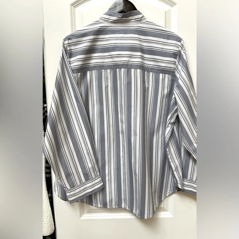 J. Crew Woman’s Tunic - Picture 3 of 6